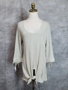 NWT Simply Noelle Lagenlook Tunic Knit Top 3/4 Sleeve Tie Cuff Front Knot Size L